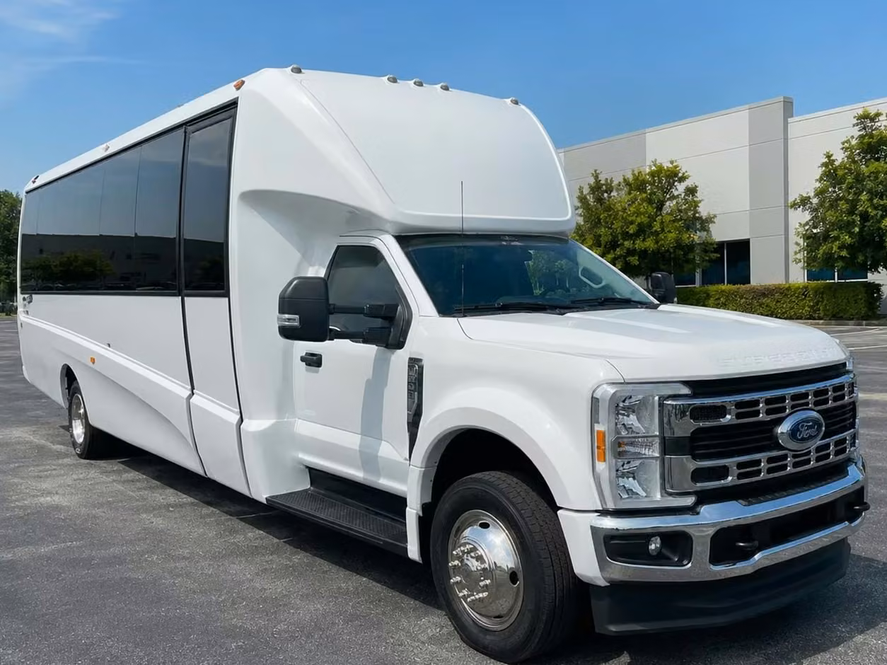 brownsburg 25 passenger minibus rental