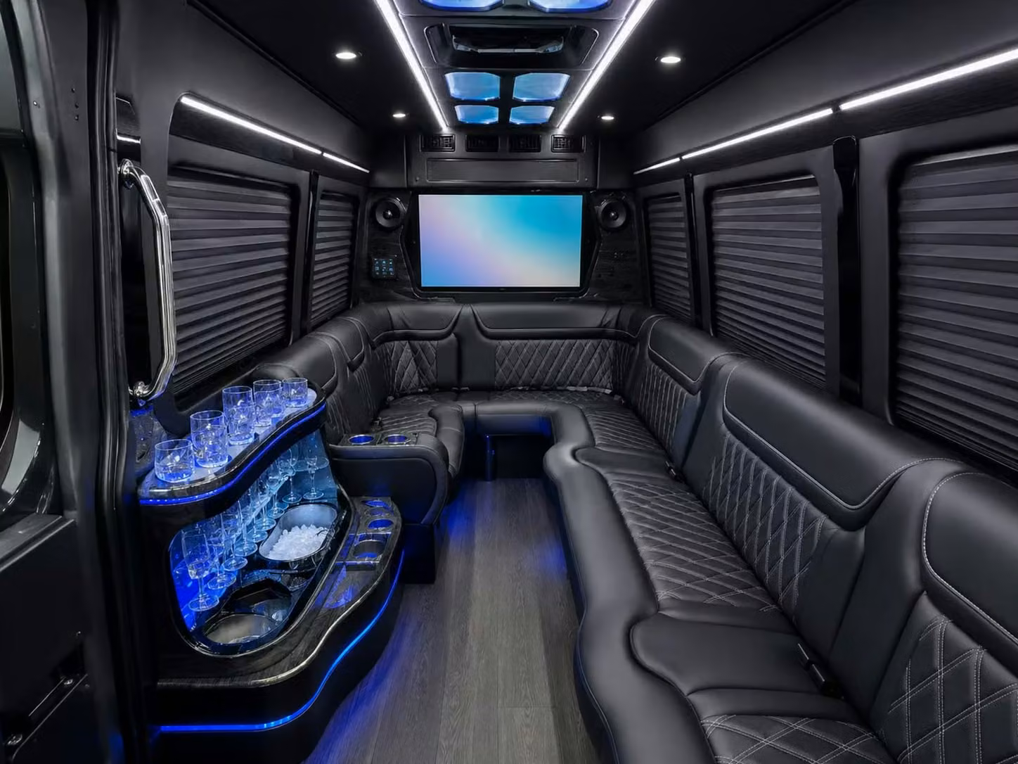 brownsburg bus rentals for school sports teams