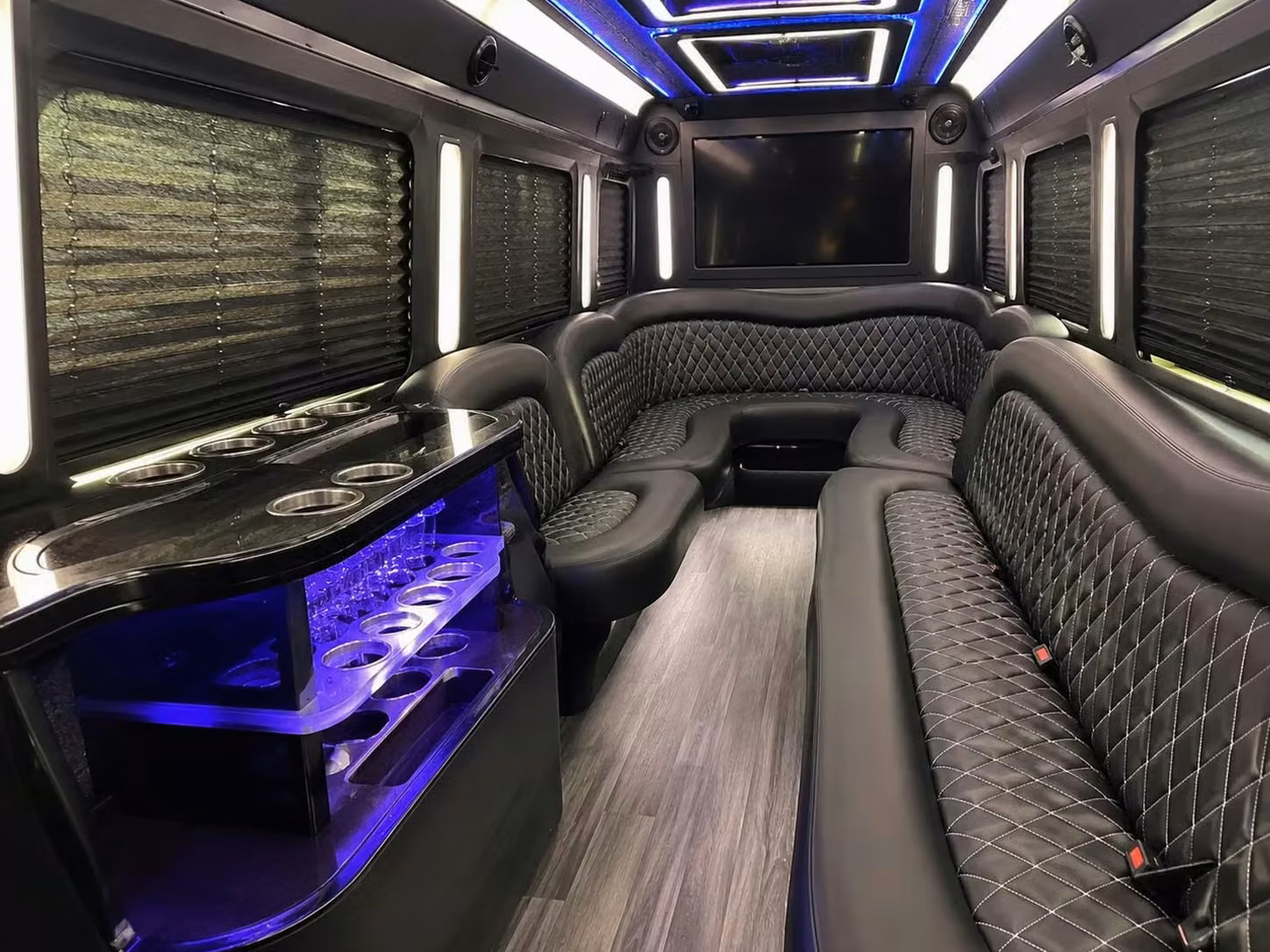 brownsburg homecoming bus rentals for brownsburg high school students